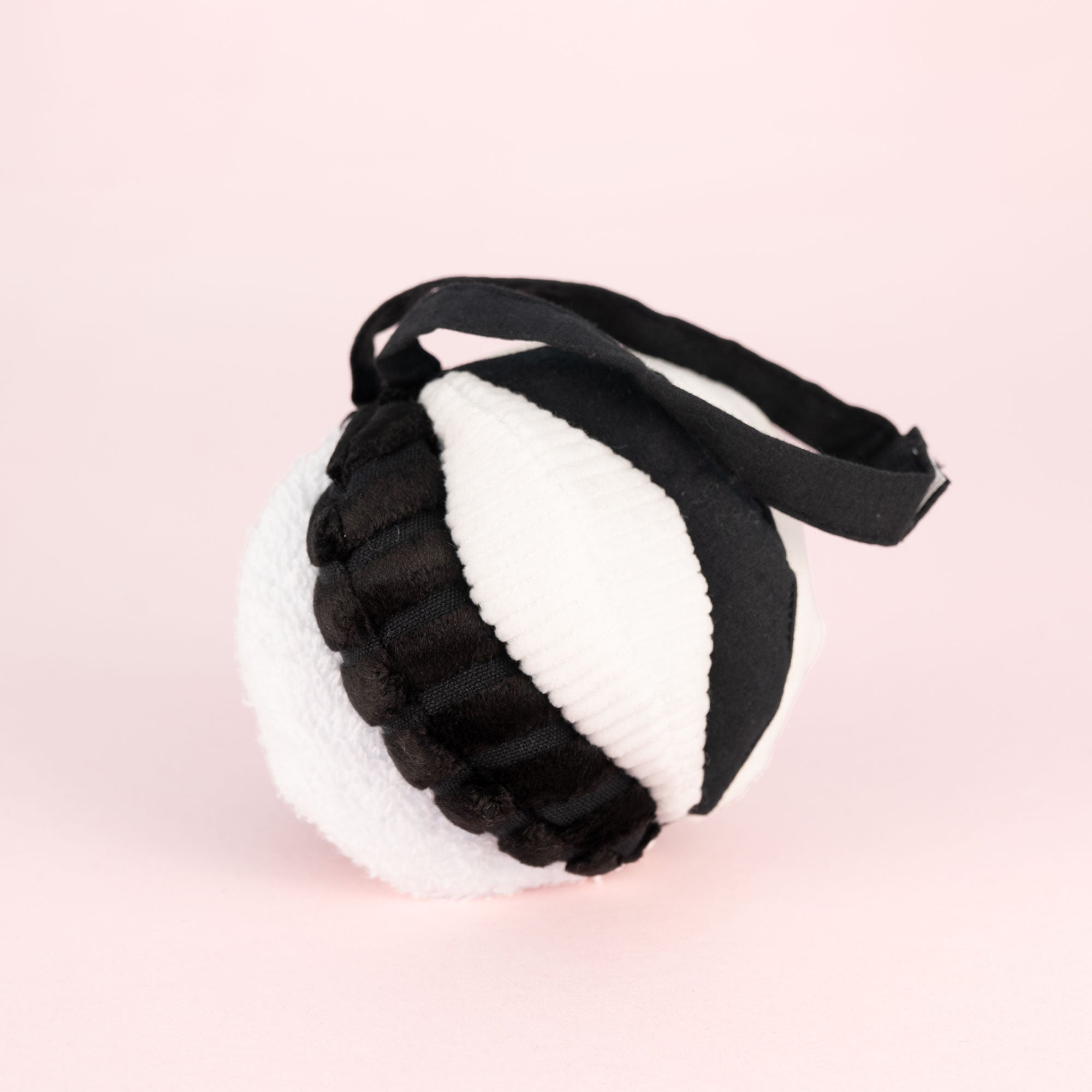 Contrast World Ball