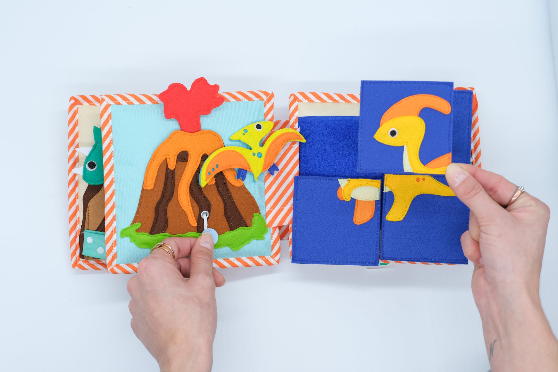 Dino Friends - 6 Pages Mini Quiet Book