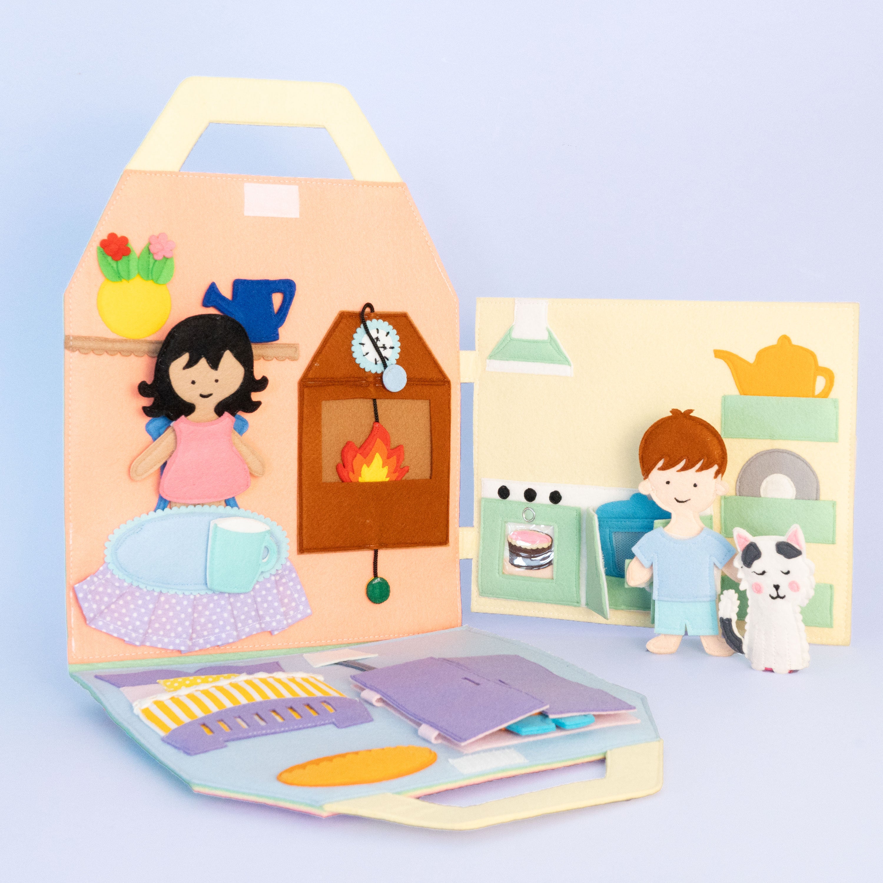 Travel Buddy Doll House